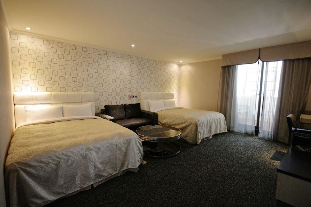 Fairy Tale City Motel เมืองฮวาเหลียน ภายนอก รูปภาพ
