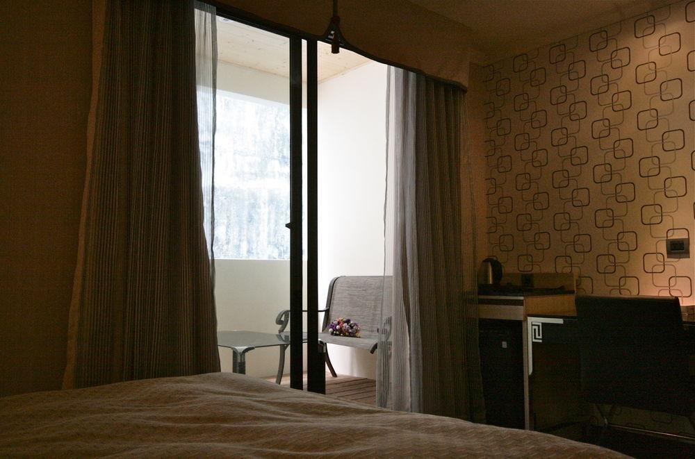 Fairy Tale City Motel เมืองฮวาเหลียน ภายนอก รูปภาพ